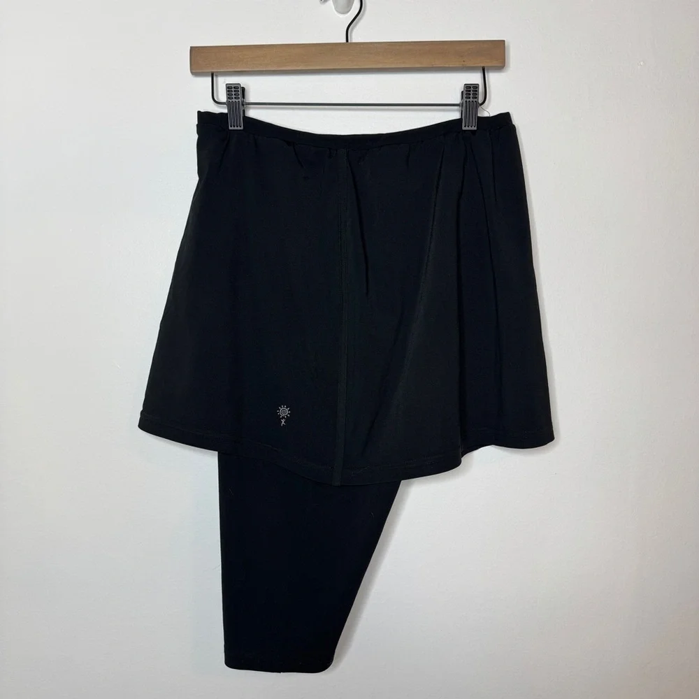 Modest Swim Skirt and Knee Shorts Black